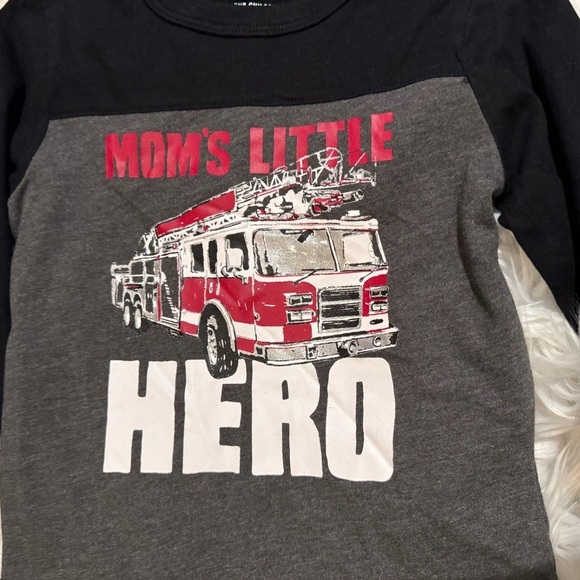 The Children’s Place Toddler Boy 2 Piece Matching Set Size 18-24 Months - Picture 2 of 7